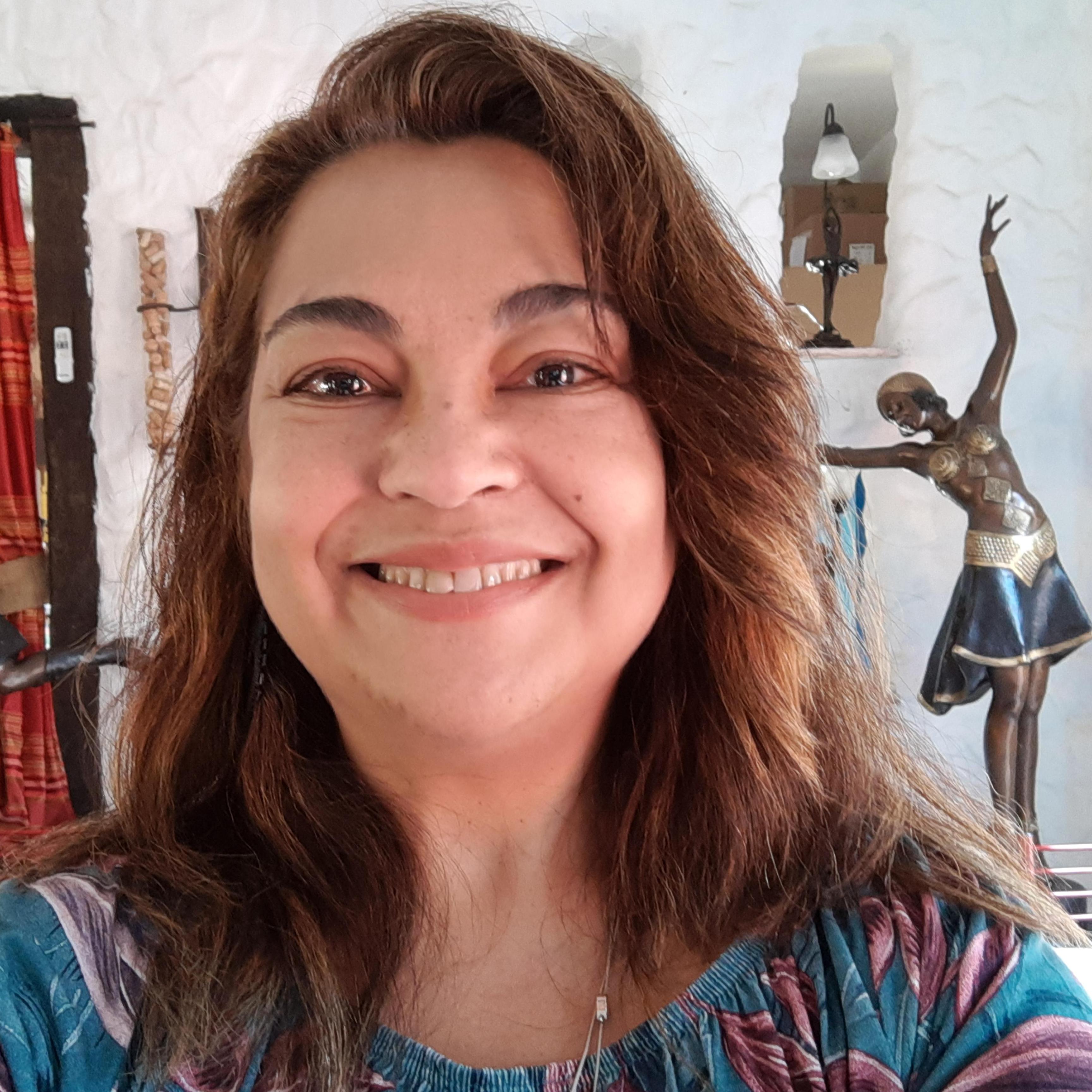 Maria Angela Oliveira