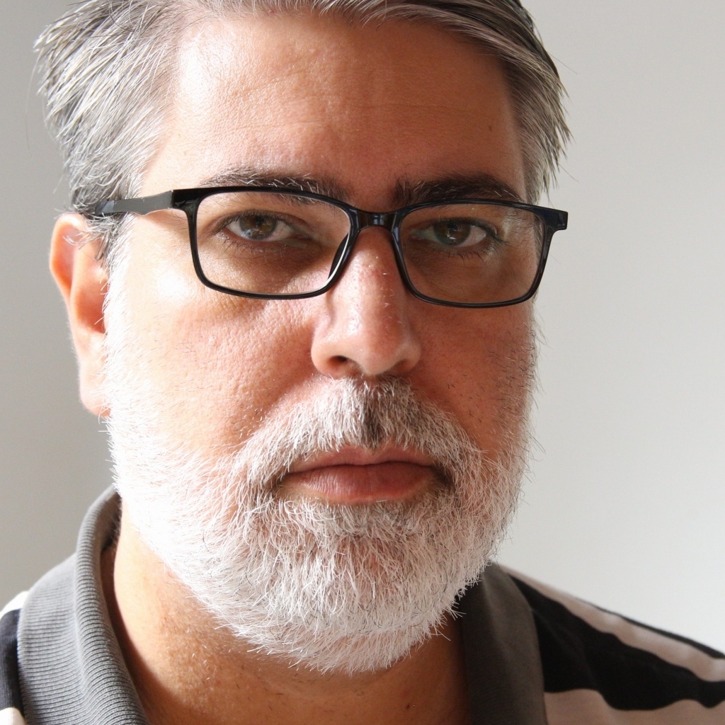 Angelo  Leandro Rezio 