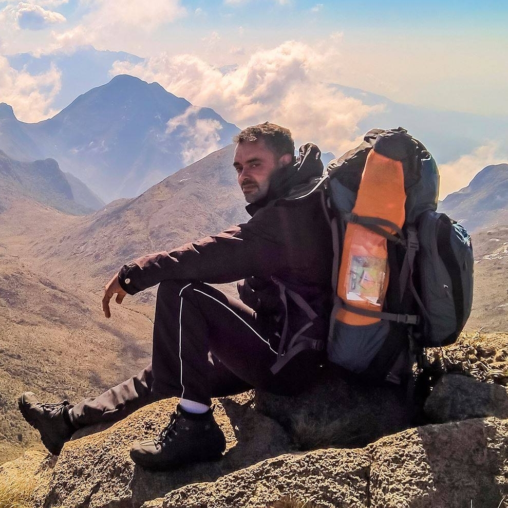 Cl&aacute;udio Sim&otilde;es Dias