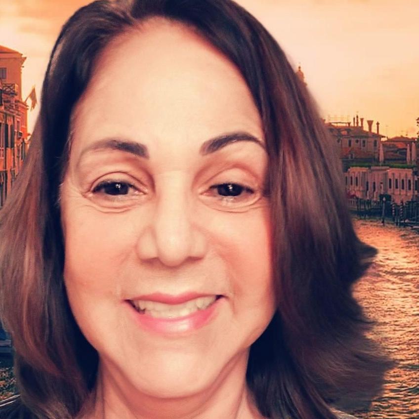 Glorian De Santana Travassos